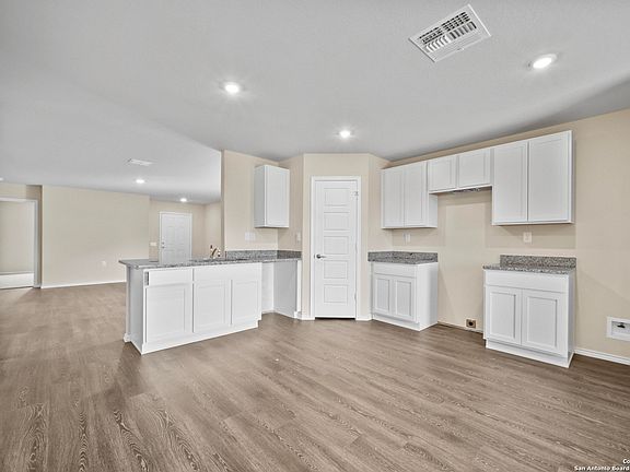 5th image of 1510 Outrigger Way