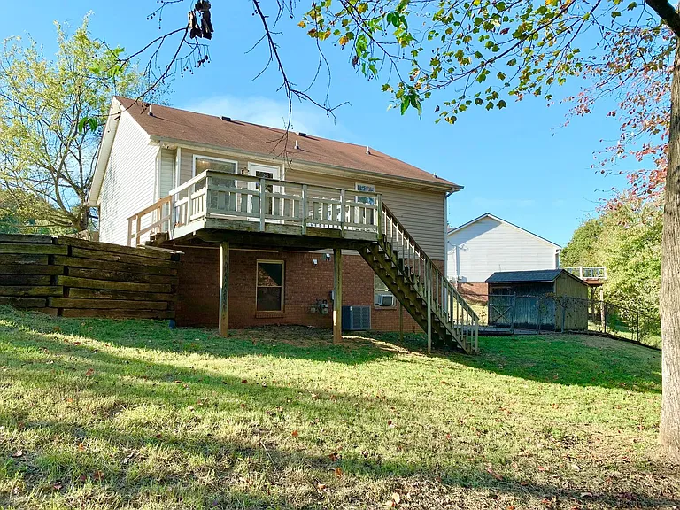3401 Oak Lawn Dr — Photo 30