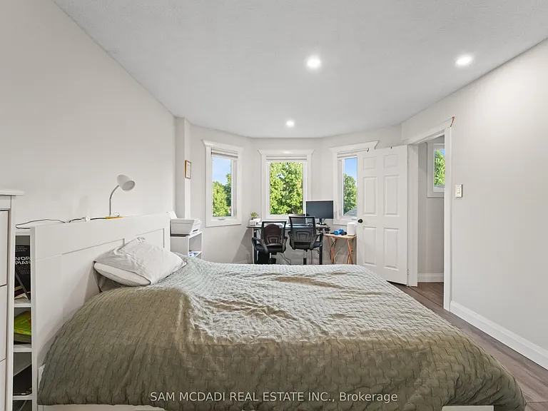 6251 Saltmarsh Ct — Photo 26