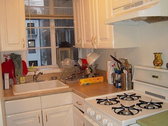 3rd image of 15 Columbia Pl APT 5