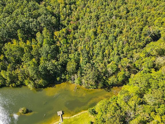 3rd image of 315 Youngs Schoolhouse Rd