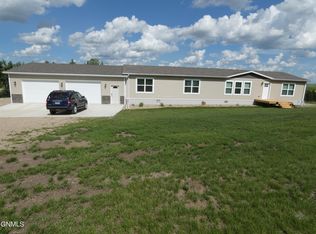 7613 83rd St SE, Linton, ND 58552