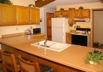 1st image of 1068 Whittier Ln