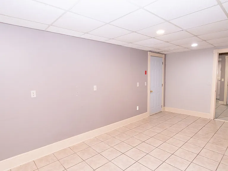 477 Dunham Rd #3 — Photo 8