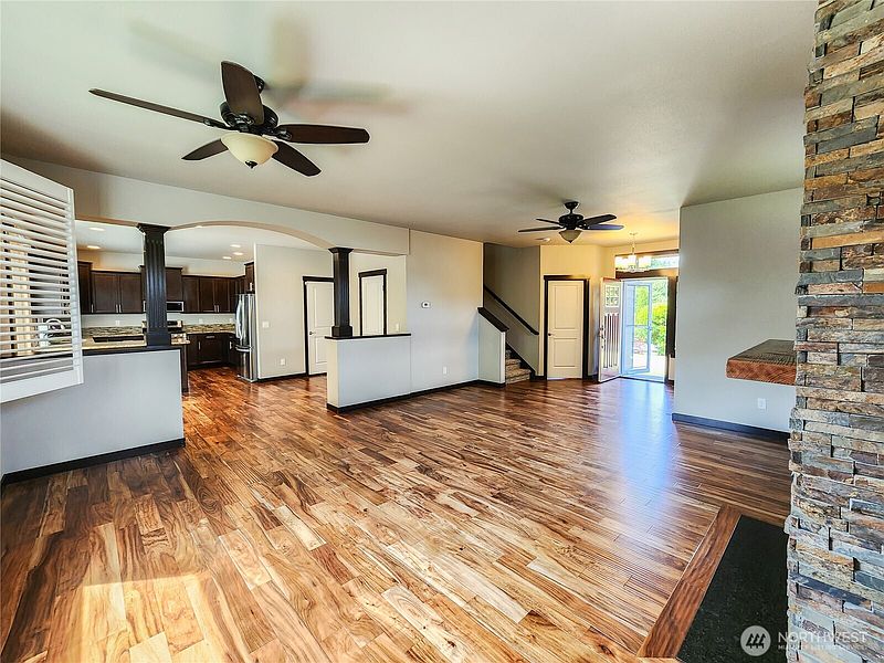 3rd image of 4008 H Avenue