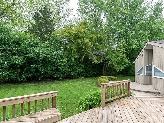 4th image of 1262 Adirondack Dr