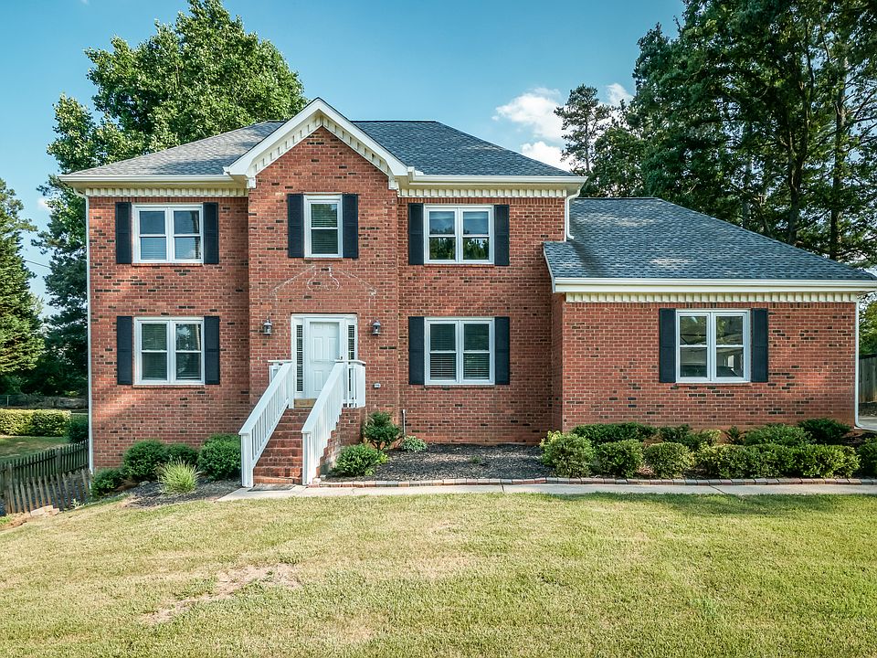1st image of 1572 Berkshire Farm Dr