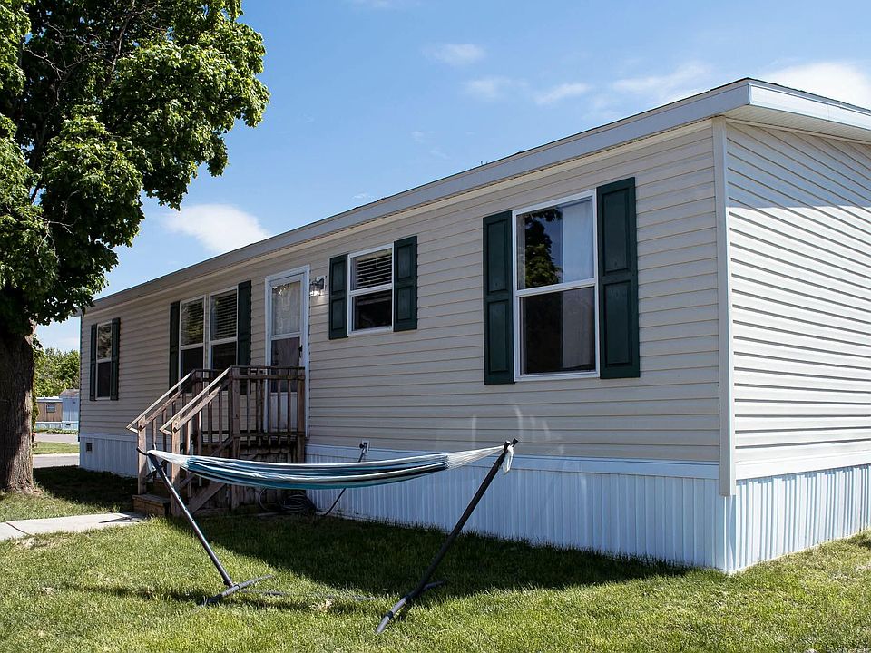 1st image of 246 Center Green Meadow St SE