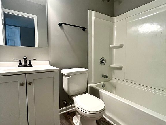 4th image of 1730 G St APT 11