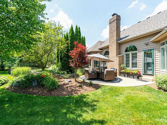 4th image of 701 Ashton Ln