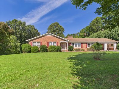 423 Woodland Dr, Stuart, VA, 24171