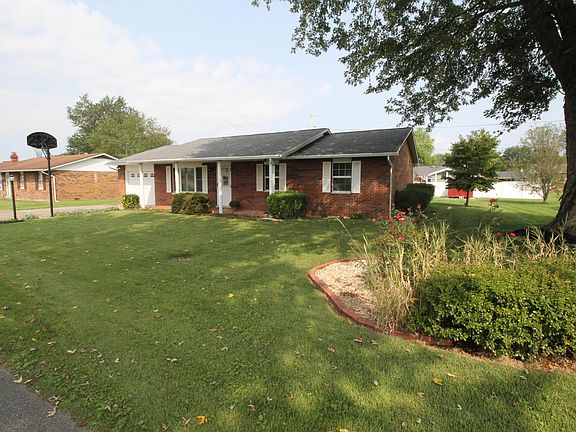 2nd image of 145 Township Road 1237