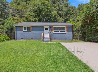 2438 Finchley Dr, Charlotte, NC 28215