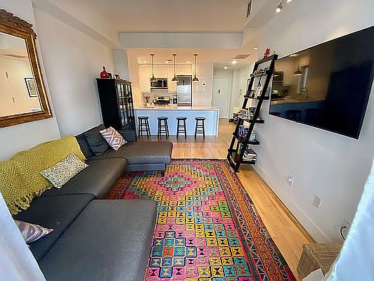 1st image of 117 E 102nd St APT 5B