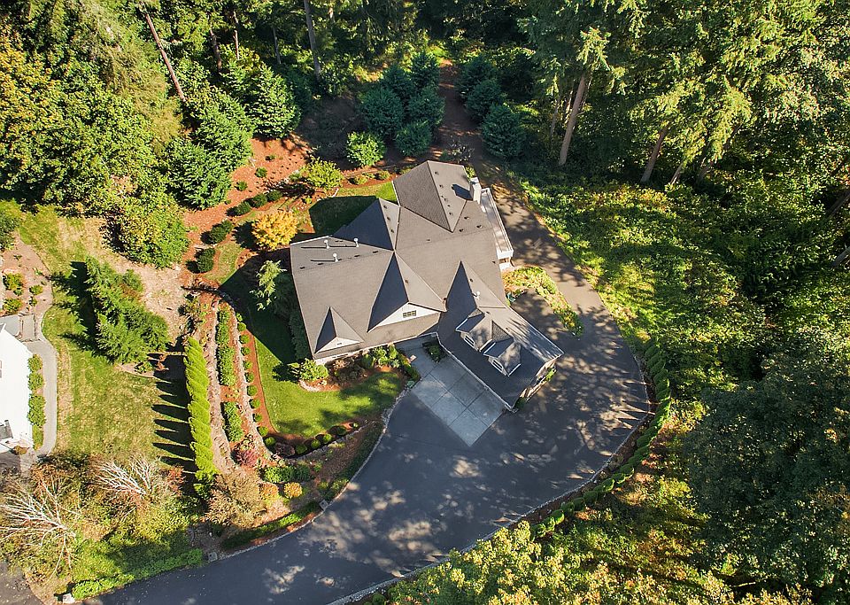 2nd image of 13008 184th Ave NE