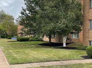 1140 E Erie Ave APT 8, Lorain, OH 44052
