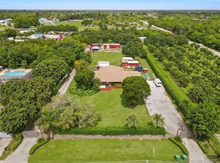 18850 SW 197th Ave, Miami, FL 33187