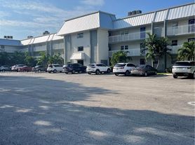 2980 Riverside Dr, Coral Springs, FL