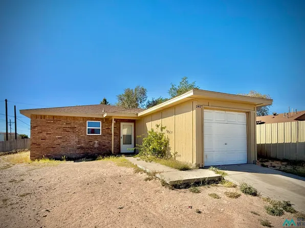 2417 N Selman St, Hobbs, NM 88240