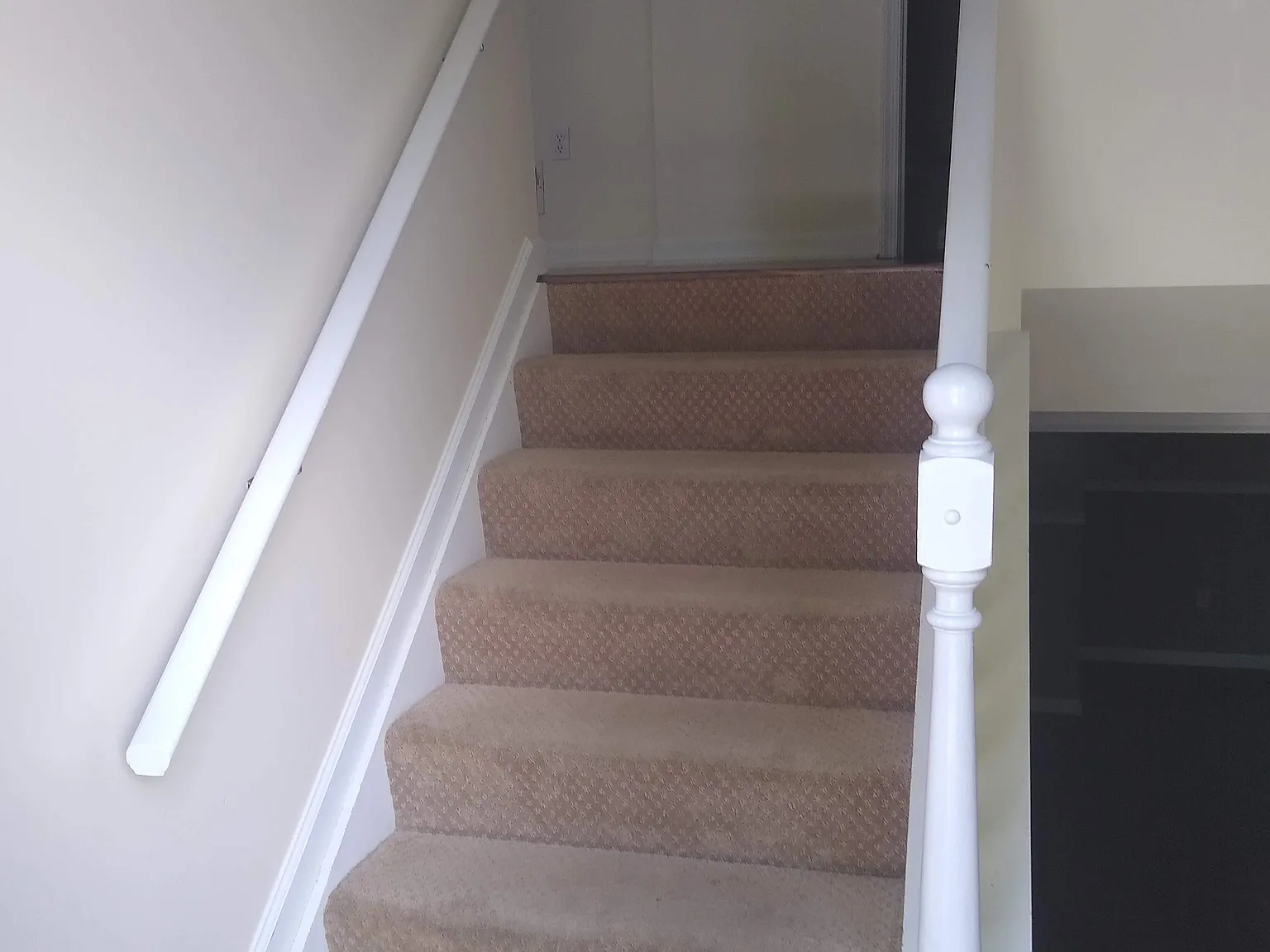 3 bed, 1.5 bath, 1154 sqft, $1,650 — Photo 3