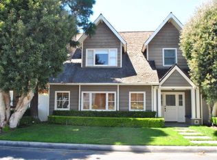 2461 Crestview Dr, Newport Beach, CA 92663