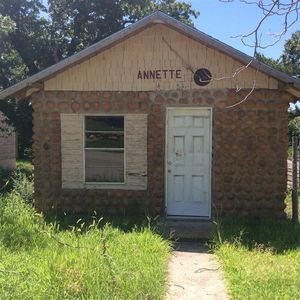 120 Forrest Ave, Medicine Park, OK, 73557