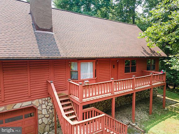 5th image of 2425 Henson Dr