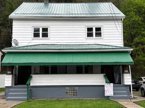 280 Bailies Run Rd, Creighton, PA 15030