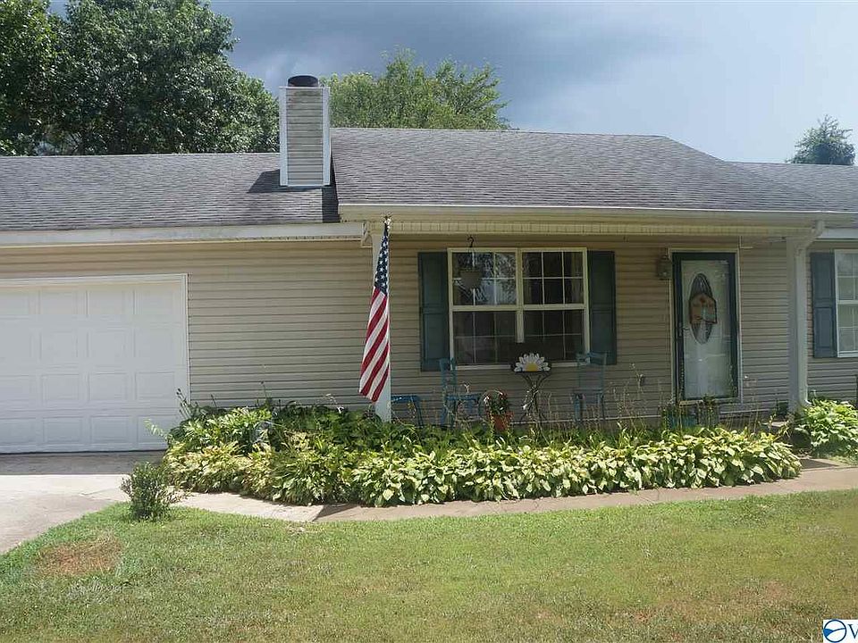 1st image of 114 Kathleen Dr