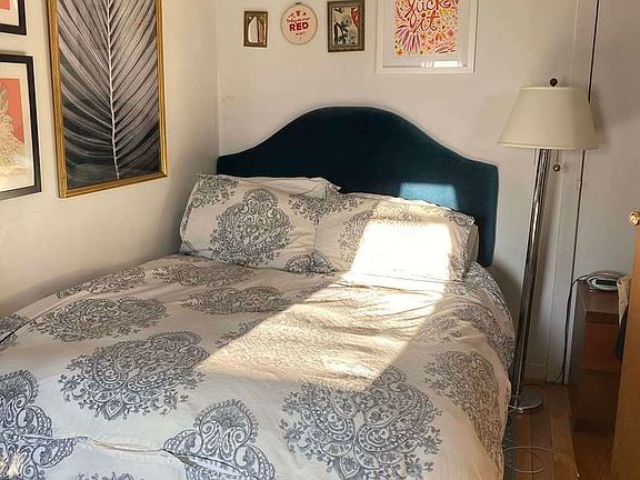 4th image of 381 Hooper St APT 6
