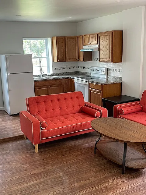 2 bed, $1,550 — Photo 4