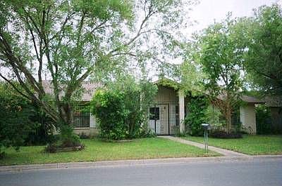 1st image of 2421 Esperanza Ln