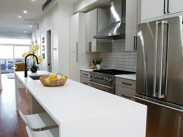 1027 Lamont St NW #1 — Photo 7