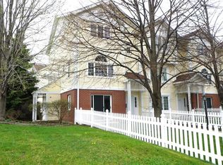 1825 Crain St, Evanston, IL 60202