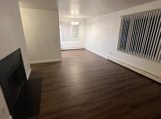 2041 Farmer Pl #1, Anchorage, AK 99508