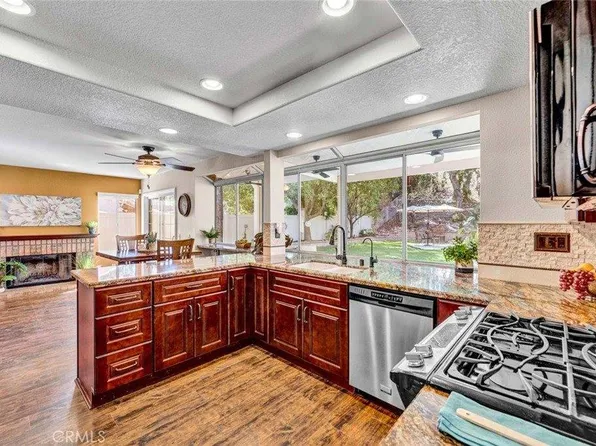 13105 Fescue Ct, Corona, CA 92883