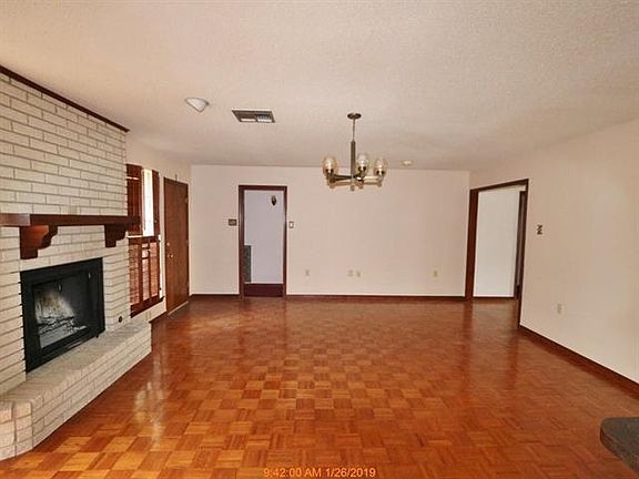 5th image of 437 Avenue I
