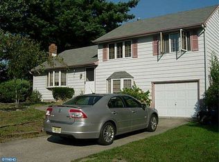 238 Southview Dr, Delran, NJ 08075