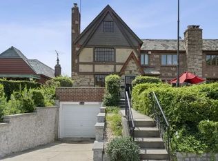 4558 194th St, Flushing, NY 11358
