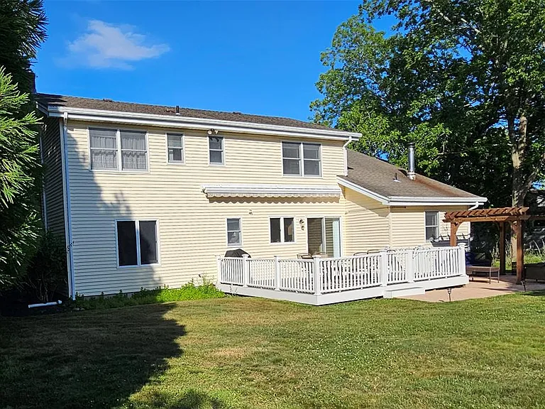 3650 Bay Shore Rd — Photo 11