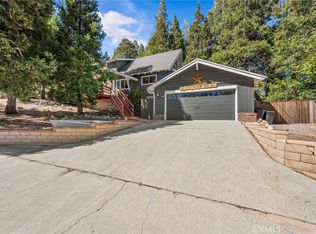 514 Grizzly Rd, Lake Arrowhead, CA 92352