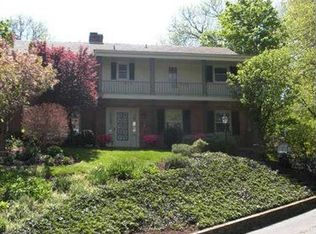 896 Old Hickory Rd, Pittsburgh, PA 15243