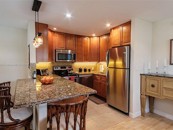 2nd image of 334 Tuscany Ln #334-F