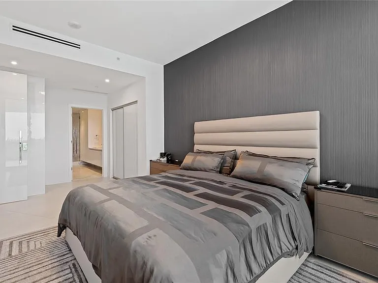 701 N Fort Lauderdale Beach Blvd #602 — Photo 10