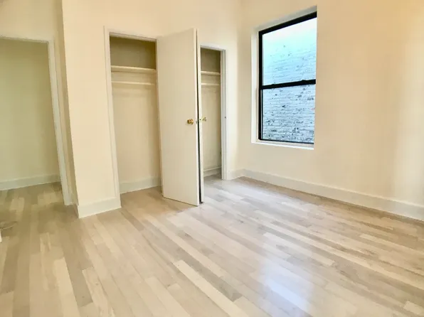 76 Saint Nicholas' Place image 5 of 6