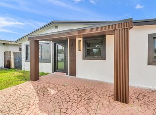 Carver Ranches, West Park, FL 33023