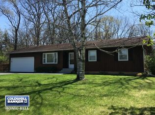 12418 Ellwood Greens Rd, Genoa, IL 60135