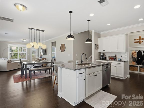 2nd image of 6020 Gribble Ln