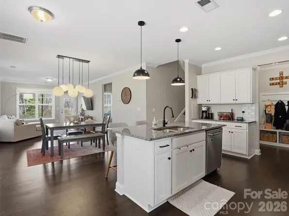 6020 Gribble Ln, Lancaster, SC 29720