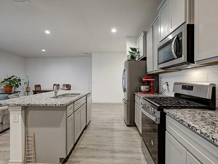 14701 Travertine Falls Ln — Photo 12